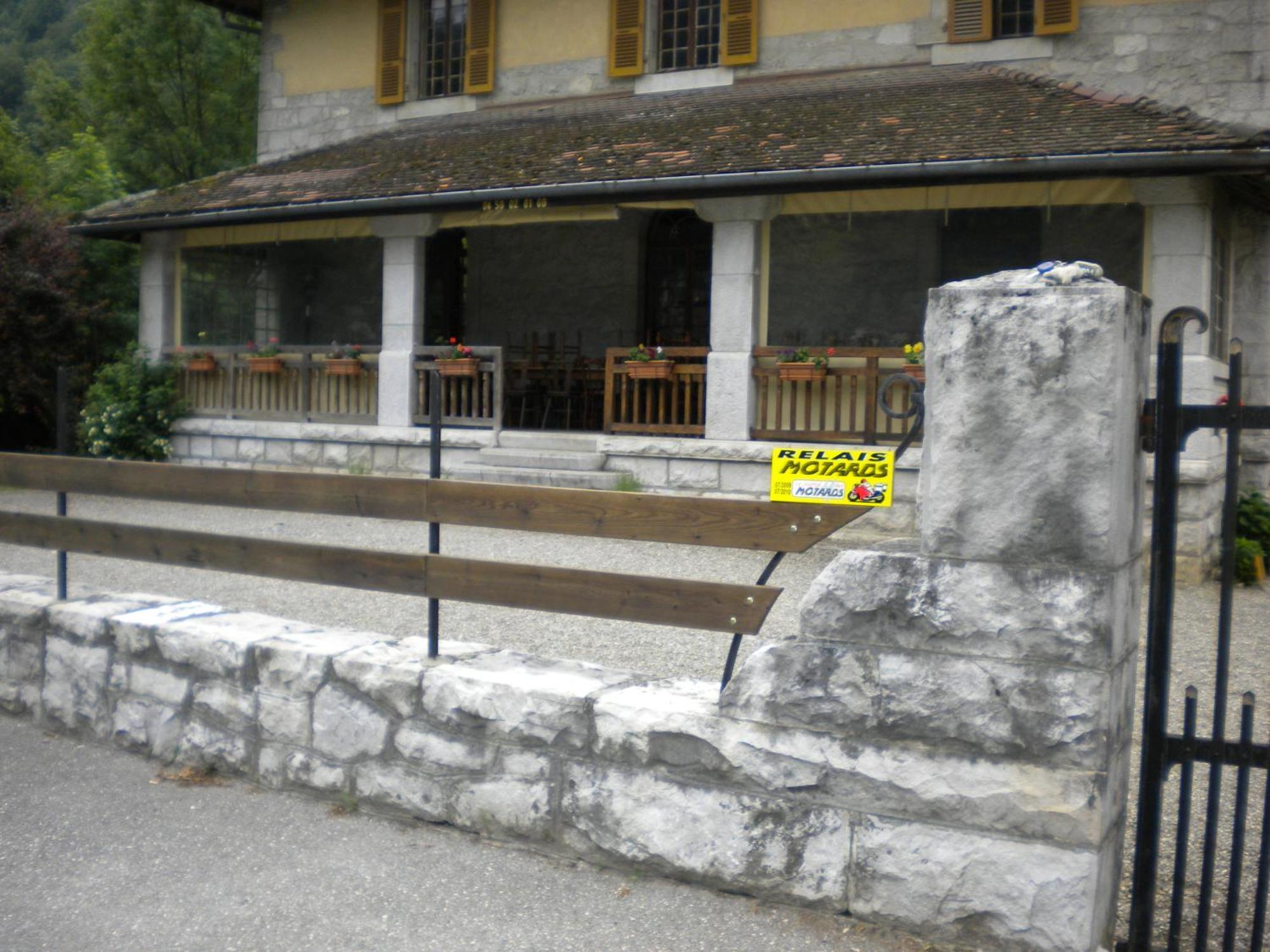 Gite Les Mesanges Thones Exterior photo